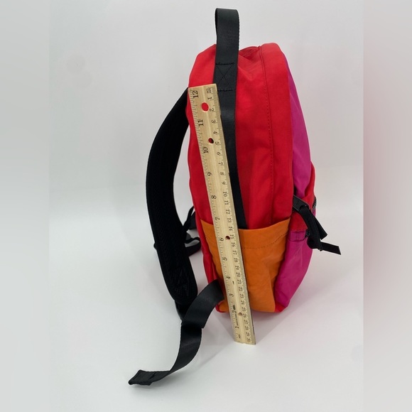 LOLA ZING STARCHIL
BACKPACK -
LIPSTICK main image 9